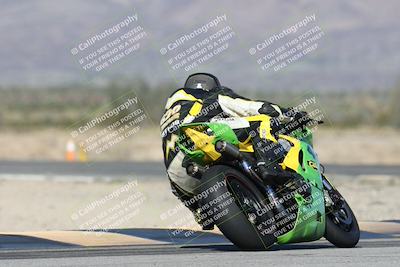 media/Dec-04-2025-Racers Edge (Thu) [[5ebc9f124d]]/2-A Group/5-Session 3 (Turn 14 Backside)/